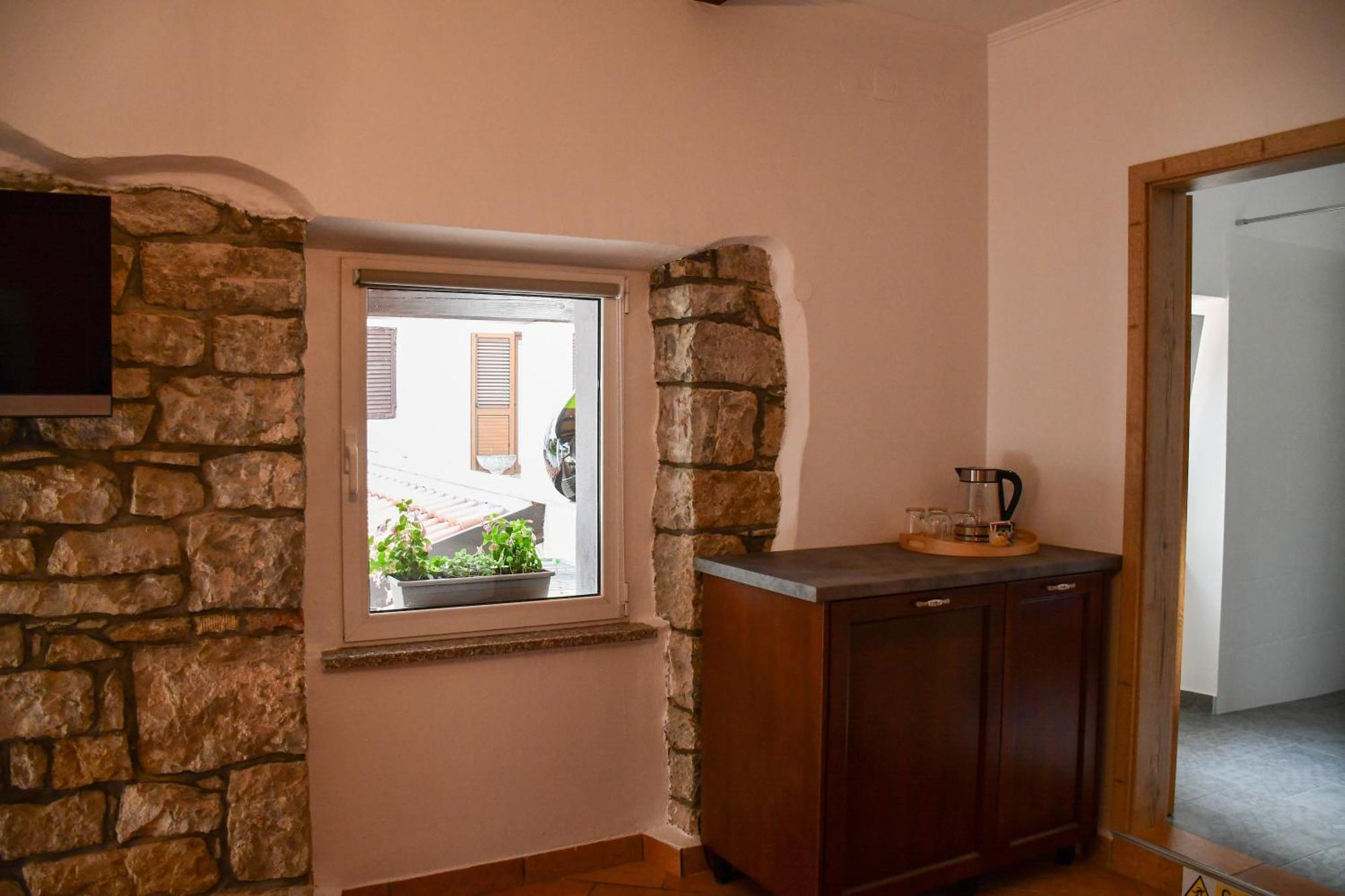 Razman Wine Rooms Gračišče Extérieur photo
